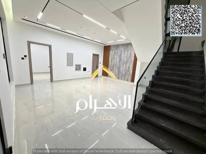 12 848990557-1066x800. webp