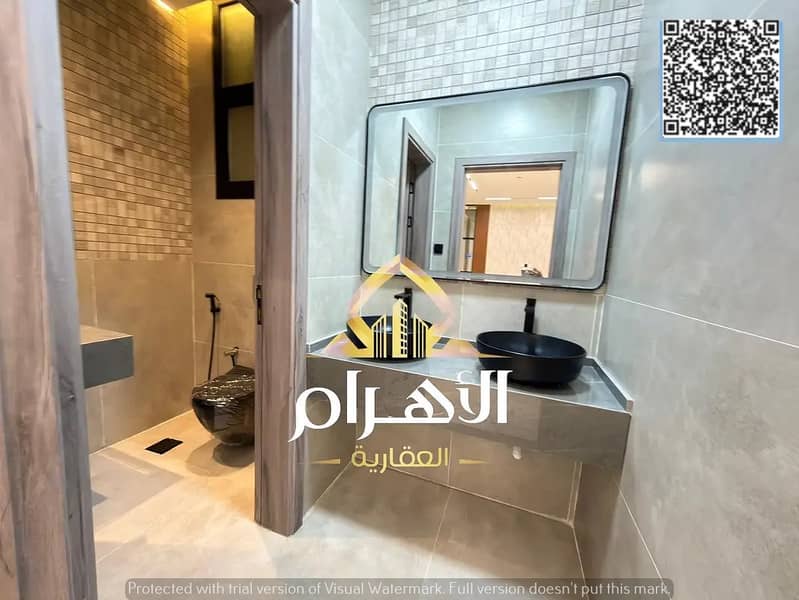 19 848990564-1066x800. webp