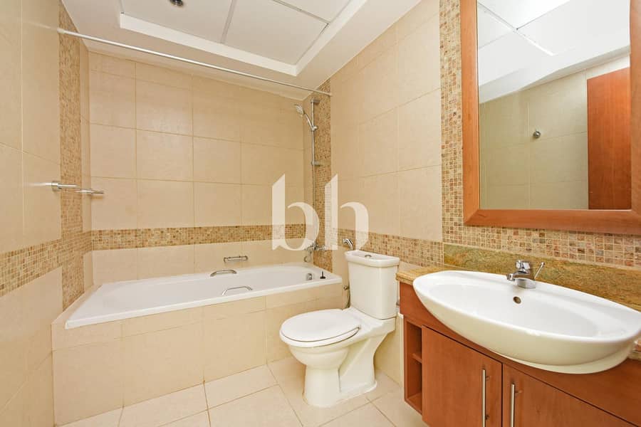 8 images image img