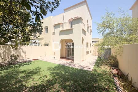 2 habitaciones Townhouse para en Alquiler en The Springs, Dubai - Casa adosada en The Springs,The Springs 9, 2 dormitorios, 145000 AED - 15938736 2 habitaciones Townhouse para en Alquiler en The Springs, Dubai - Casa adosada en The Springs,The Springs 9, 2 dormitorios, 145000 AED - 15938736