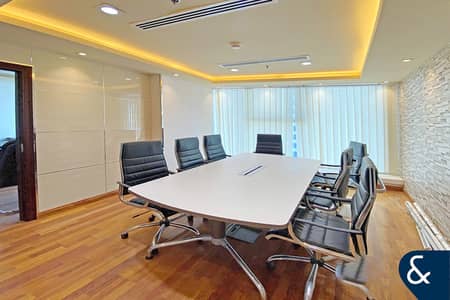 Office for Rent in Business Bay, Dubai - Fitted Office | Corner Office | High Floor Office for Rent in Business Bay, Dubai - Fitted Office | Corner Office | High Floor