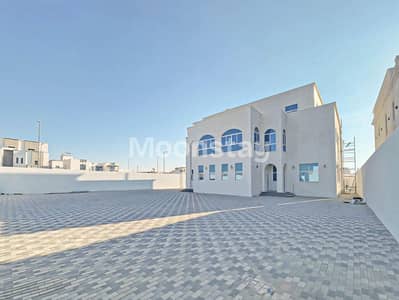5 Camere Villa in Affitto a Madinat Al Riyad, Abu Dhabi - Villa a Madinat Al Riyad, 5 camere da letto, 180000 AED - 15939097 5 Camere Villa in Affitto a Madinat Al Riyad, Abu Dhabi - Villa a Madinat Al Riyad, 5 camere da letto, 180000 AED - 15939097