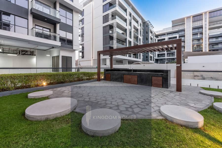 33 33-amenity-bbq-area. jpg