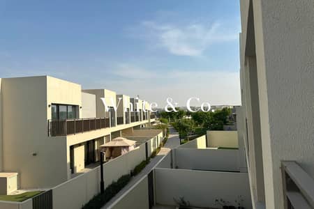 3 Slaapkamers Townhouse te Huur in Dubai South, Dubai - Rijwoning in Dubai South，Emaar South，Expo Golf Villas，Expo Golf Villas 2 (Parkside 2), 3 slaapkamers, 105000 AED - 15939406