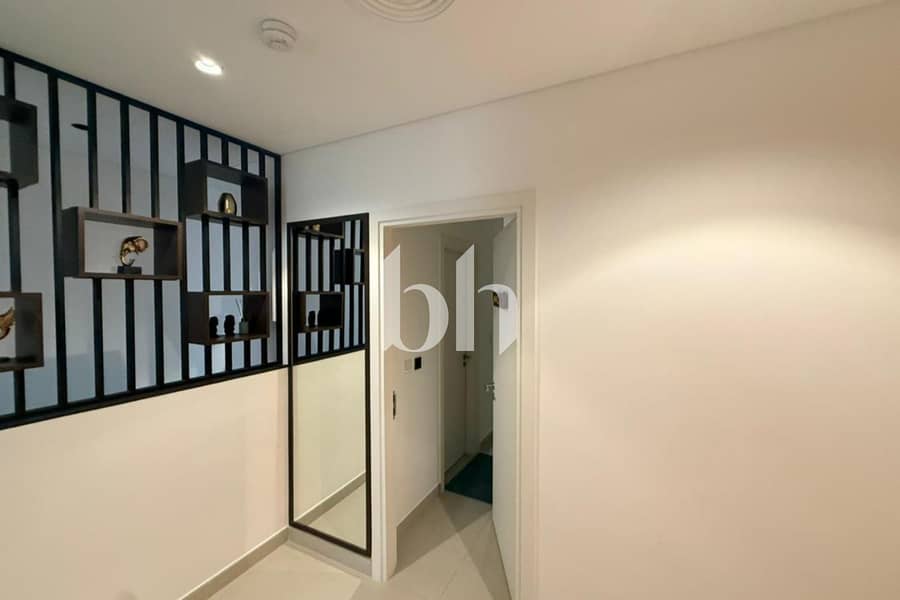 8 images image img