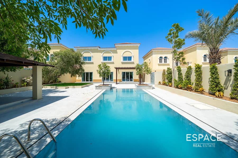 Villa en Jumeirah Park,District 5, 4 dormitorios, 10750000 AED - 8987389 Villa en Jumeirah Park,District 5, 4 dormitorios, 10750000 AED - 8987389
