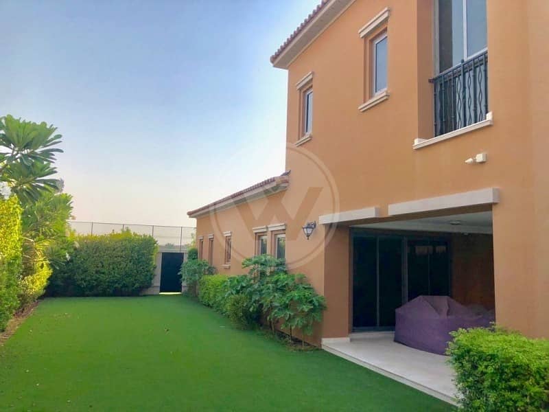 Exclusive | Price Reduced I Upgraded villa