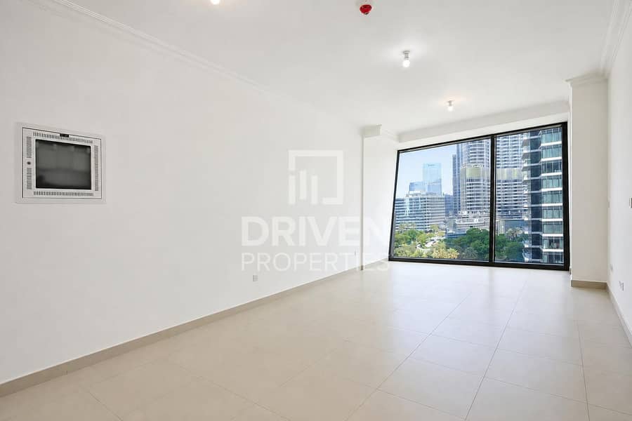 Burj Khalifa View | Modern Apt | Exceptional Value Burj Khalifa View | Modern Apt | Exceptional Value