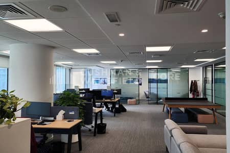 Office for Rent in DIFC, Dubai - Fitted and Partitioned Office | Prime Location | Freezone