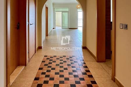 2 Slaapkamers Appartement te Huur in Palm Jumeirah, Dubai - Appartement in Palm Jumeirah，Shoreline Apartments，Al Das, 2 slaapkamers, 240000 AED - 15940762