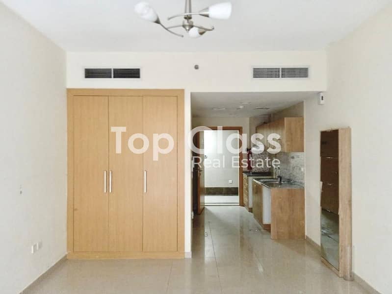 Unfurnished | Spacious Layout | Vacant Unfurnished | Spacious Layout | Vacant