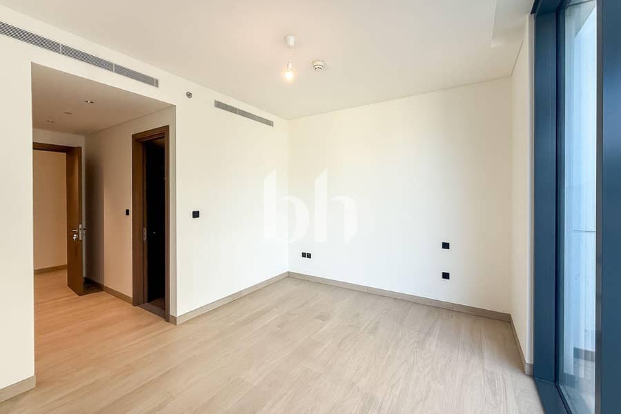 8 images image img