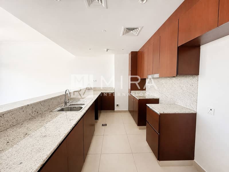 3 Kitchen1