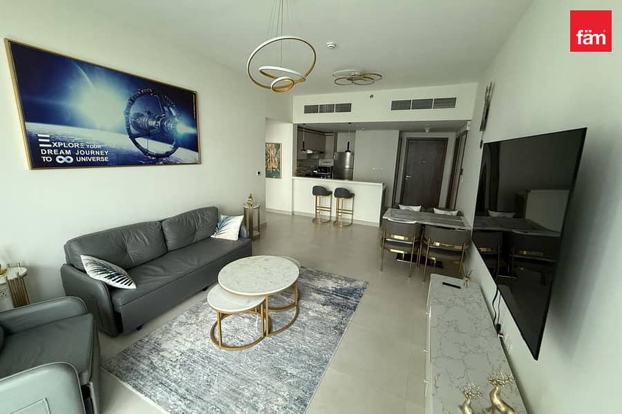 Ready to move | Fully Furnished | Close to metro Ready to move | Fully Furnished | Close to metro