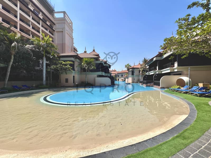 Luxurious Studio | Partial Sea View | Beach Access Luxurious Studio | Partial Sea View | Beach Access
