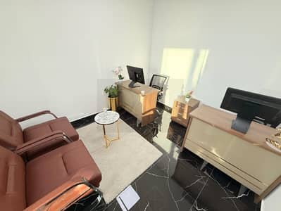 Office para en Alquiler en Bur Dubai, Dubai - 2b0fd3aa-c02e-4c29-b3f5-24ac78387b20. jpg Office para en Alquiler en Bur Dubai, Dubai - 2b0fd3aa-c02e-4c29-b3f5-24ac78387b20. jpg
