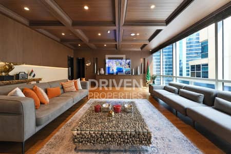 Office for Rent in Business Bay, Dubai - Entire Floor | Road facing View | Prime Location