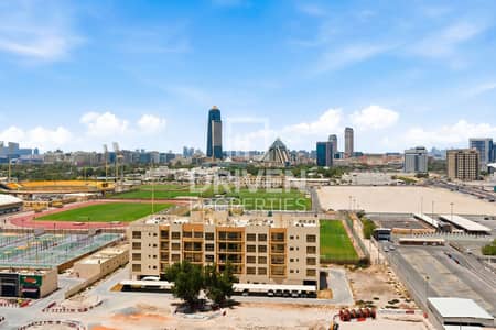 1 habitación Apartamento para en Alquiler en Al Jaddaf, Dubai - Apartamento en Al Jaddaf，Binghatti Gateway, 1 dormitorio, 69000 AED - 15942517