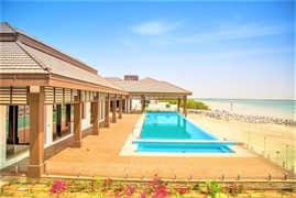 Beach Front 5 BEDS Villa in Al Reem Island