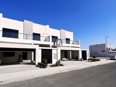 5 Bedroom Townhouse for Sale in Tilal City, Sharjah - No servic charge| Maid's Room | All Freehold 5 Bedroom Townhouse for Sale in Tilal City, Sharjah - No servic charge| Maid's Room | All Freehold