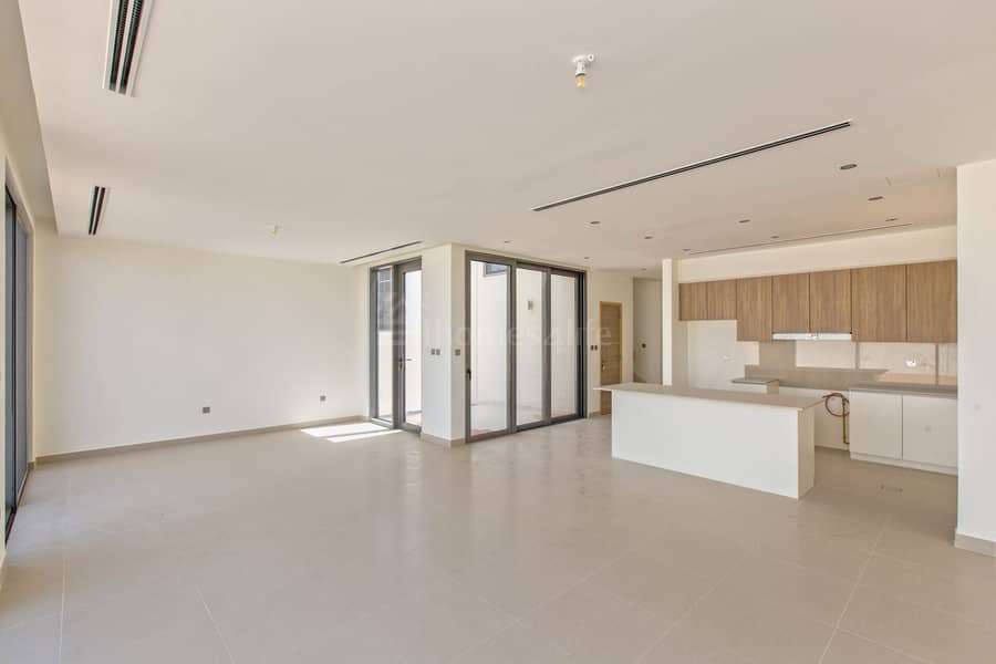 Mesmerizing Villa Spectacular Landscaped Mesmerizing Villa Spectacular Landscaped