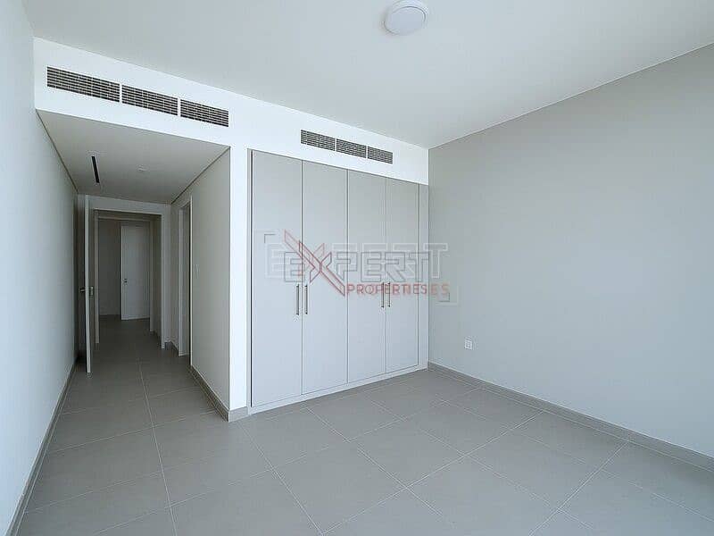9 Image 9