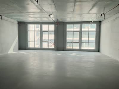 Office zum zur Miete in Business Bay, Dubai - Image 1