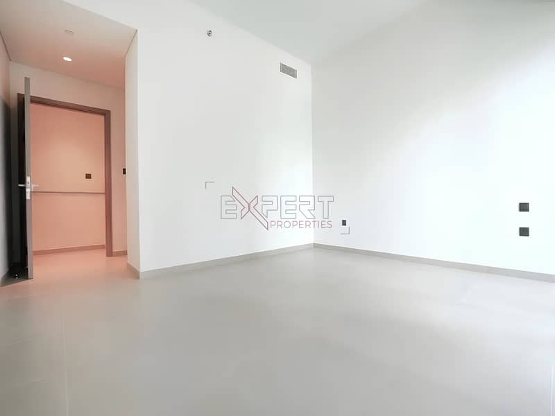 6 Image 6