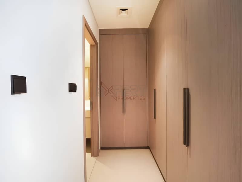 9 Image 9