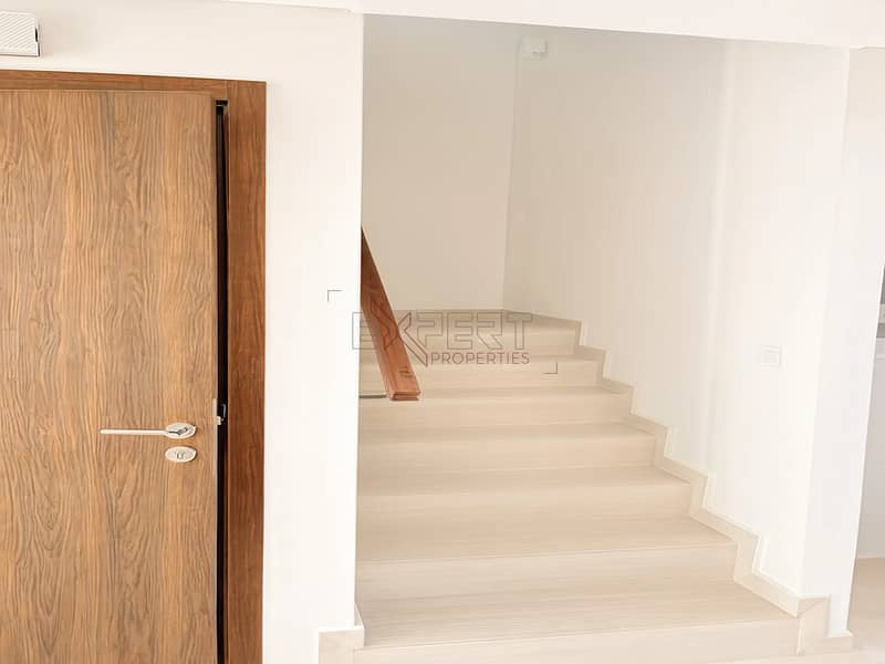 5 Image 5