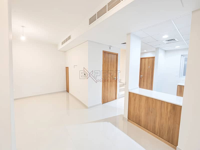 12 Image 12