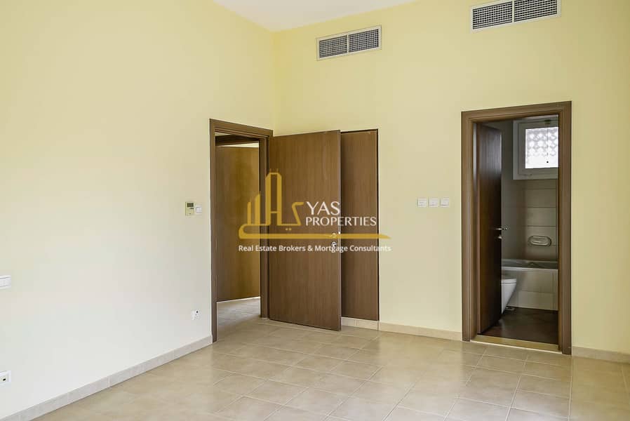 5 4 BR TRADITIONAL TH-11. jpg