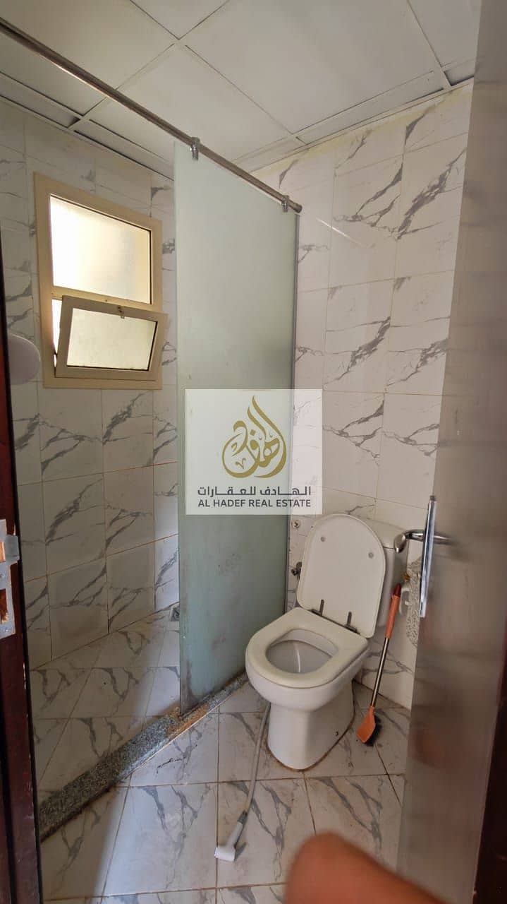 6 12_Bathroom_2_01. jpeg