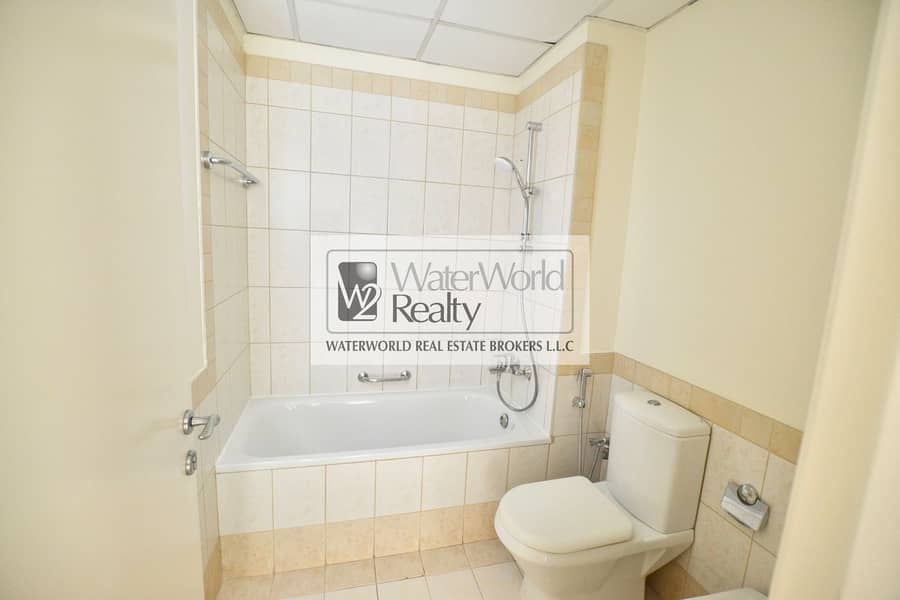 20 washroom (2). jpg