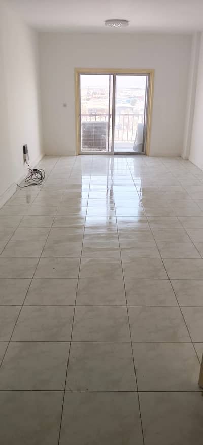 2 Bedroom Flat for Rent in Al Wahda Street, Sharjah - WhatsApp Image 2026-07-24 at 3.55. 09 PM (3). jpeg 2 Bedroom Flat for Rent in Al Wahda Street, Sharjah - WhatsApp Image 2026-07-24 at 3.55. 09 PM (3). jpeg