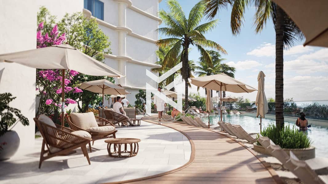 8 08_Outdoor_Pool_Area. jpg