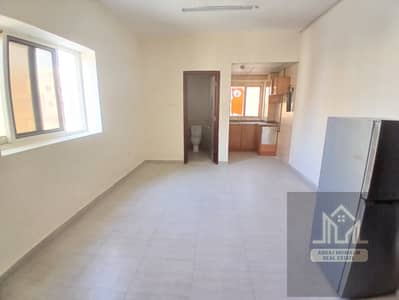استوديو  للايجار في مويلح، الشارقة - 77899. jpg