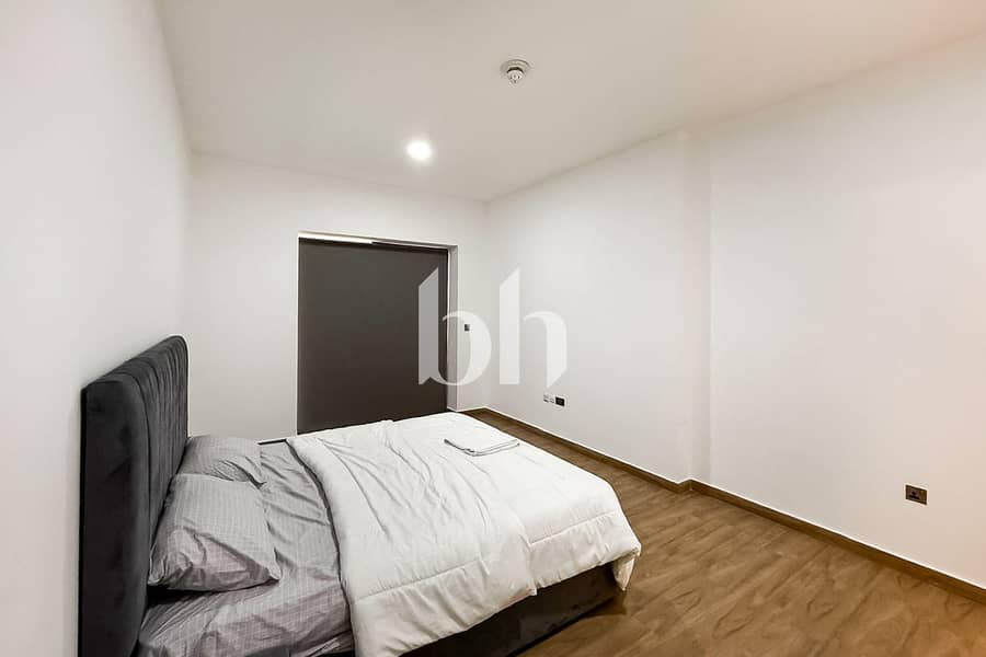 8 images image img