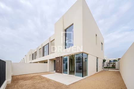 4 Schlafzimmer Townhouse zum zum Verkauf in The Valley by Emaar, Dubai - Reihenhaus in The Valley by Emaar,Talia, 4 schlafzimmer, 3900000 AED - 15945498 4 Schlafzimmer Townhouse zum zum Verkauf in The Valley by Emaar, Dubai - Reihenhaus in The Valley by Emaar,Talia, 4 schlafzimmer, 3900000 AED - 15945498