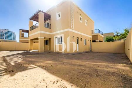 4 Camere Villa in Affitto a Dubai Silicon Oasis (DSO), Dubai - File 1
