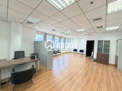 Office for Rent in Business Bay, Dubai - Vcant | Prime Location | Modern Office Space