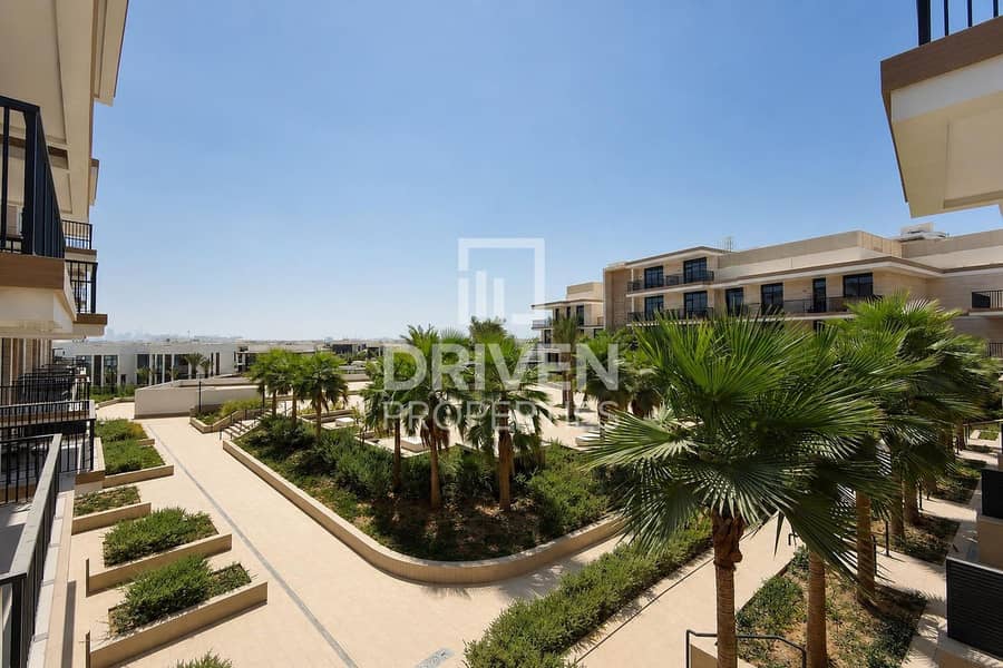 Vacant | Spacious | Biggest Layout | Hot deal Vacant | Spacious | Biggest Layout | Hot deal