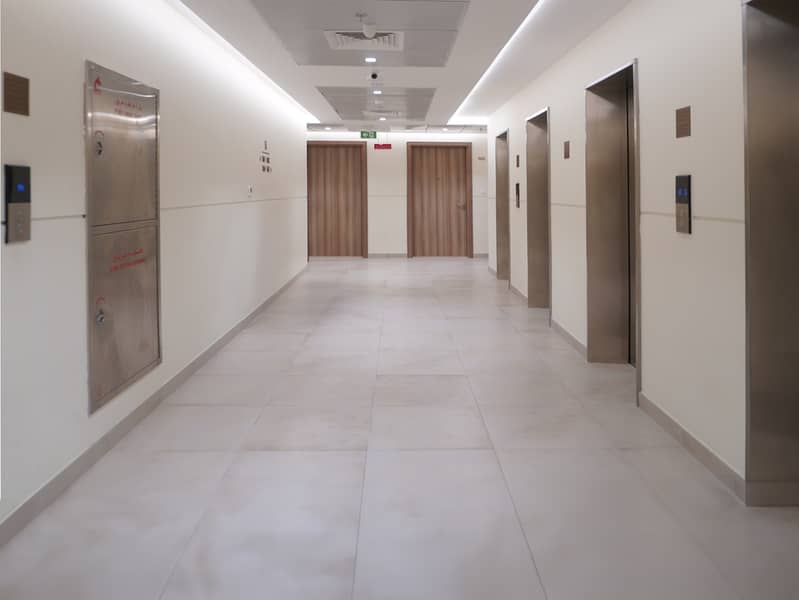 27 Canal Bay Lobby. png