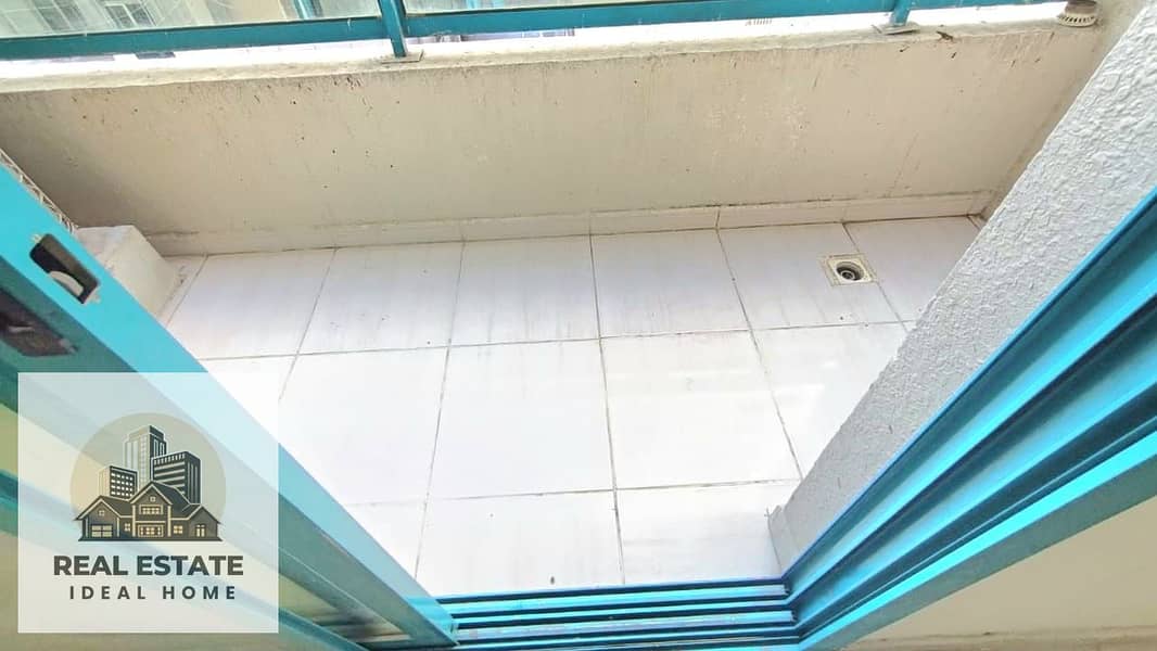 4 d2d9cac9-4c99-4453-b6f6-b28c5837e613. jpeg