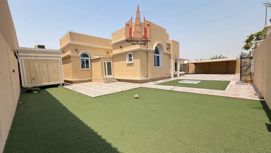 3 habitaciones Villa para en Alquiler en Al Tai, Sharjah - 1000131338. jpg 3 habitaciones Villa para en Alquiler en Al Tai, Sharjah - 1000131338. jpg