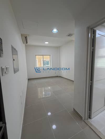 Office for Rent in Deira, Dubai - Premium Office Space | Ready to Move |Prime Location