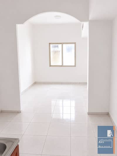 Studio for Rent in Deira, Dubai - 20260502_113951 EDIT. png