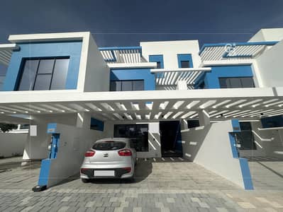 5 Camere Townhouse in Affitto a DAMAC Lagoons, Dubai - Villetta a schiera a DAMAC Lagoons，Santorini, 5 camere da letto, 200000 AED - 15947122