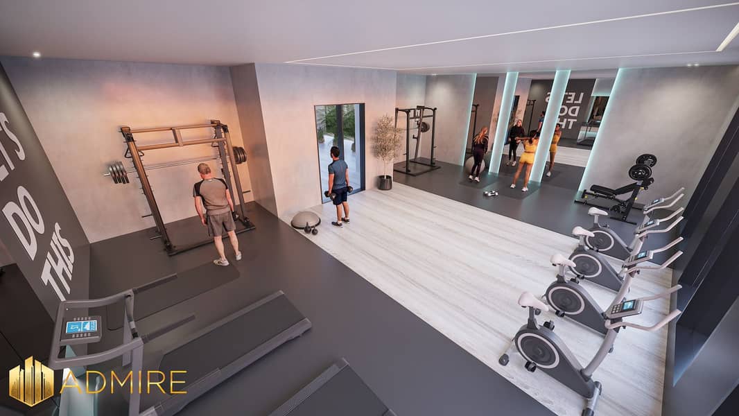 10 gym01. jpg