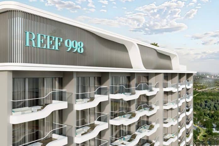 14 REEF-998-696x464. jpg